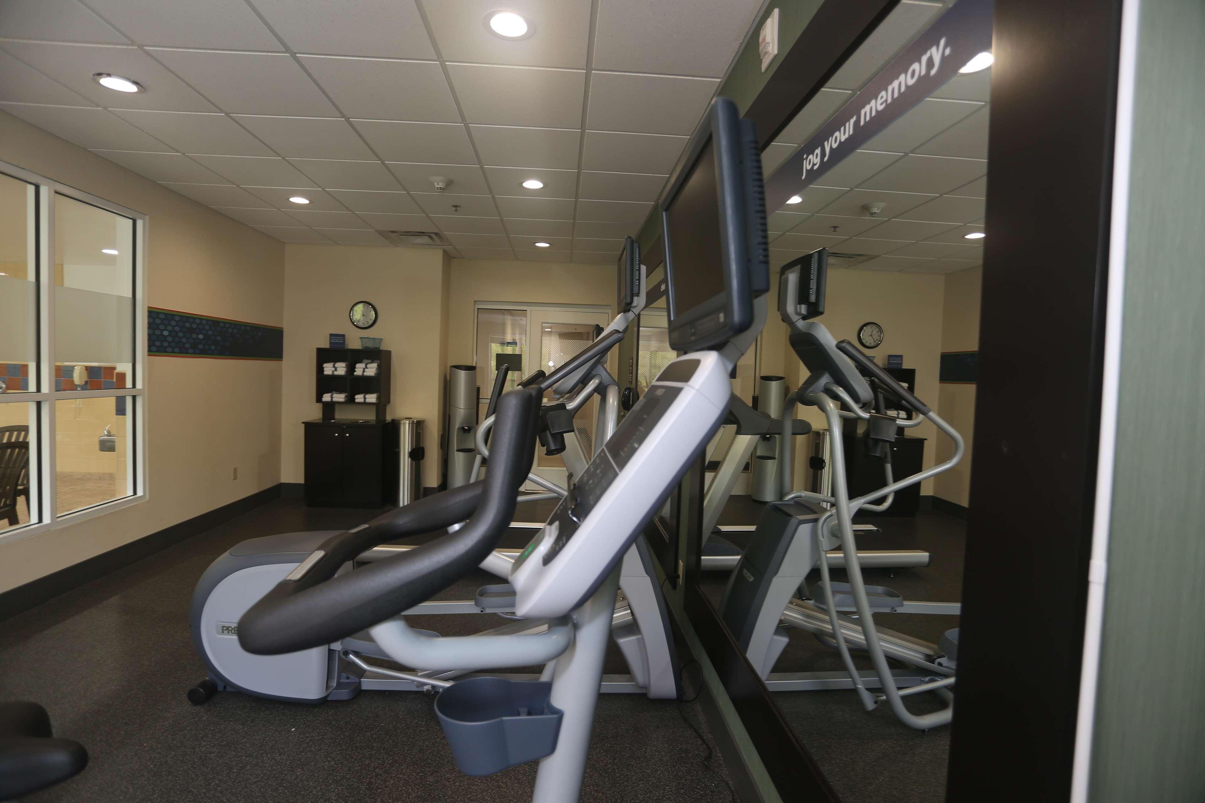 Hampton Inn Owego Экстерьер фото
